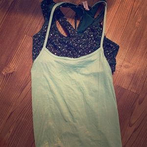 Lululemon tank top size 6